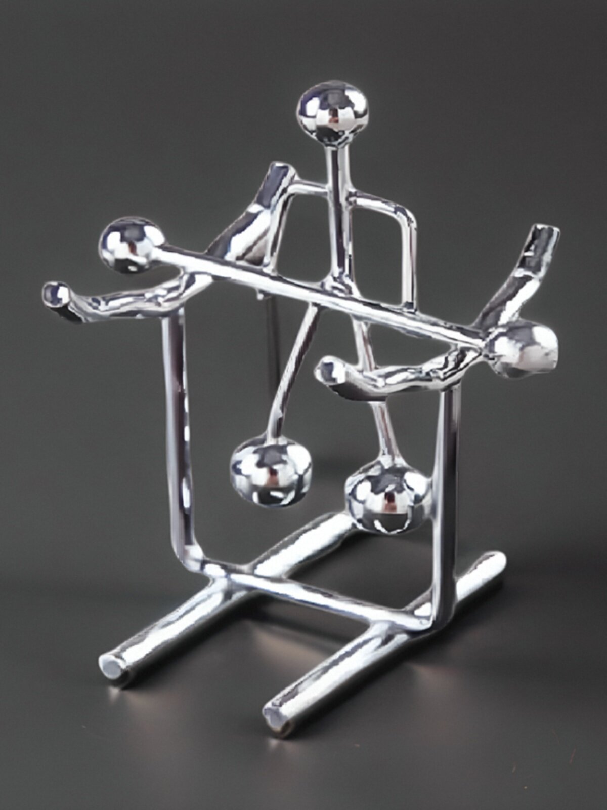 MIDDLE SCHOOL PHYSICAL SCIENCE EXPERIMENTS CREATIVE SCIENCE AND EDUCATION CLUBS PRIZES SMALL GIFTS WROUGHT IRON BALANCE TWO-FOOTED ONE-LEGGED VILLAIN