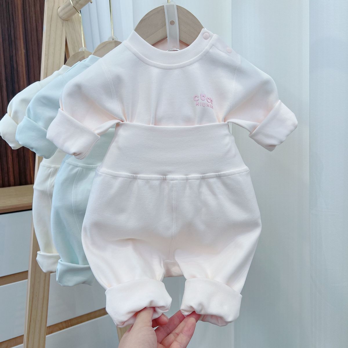 宝宝高腰舒绒秋衣秋裤套装33007春秋新款婴幼儿护肚家居服屁屁裤