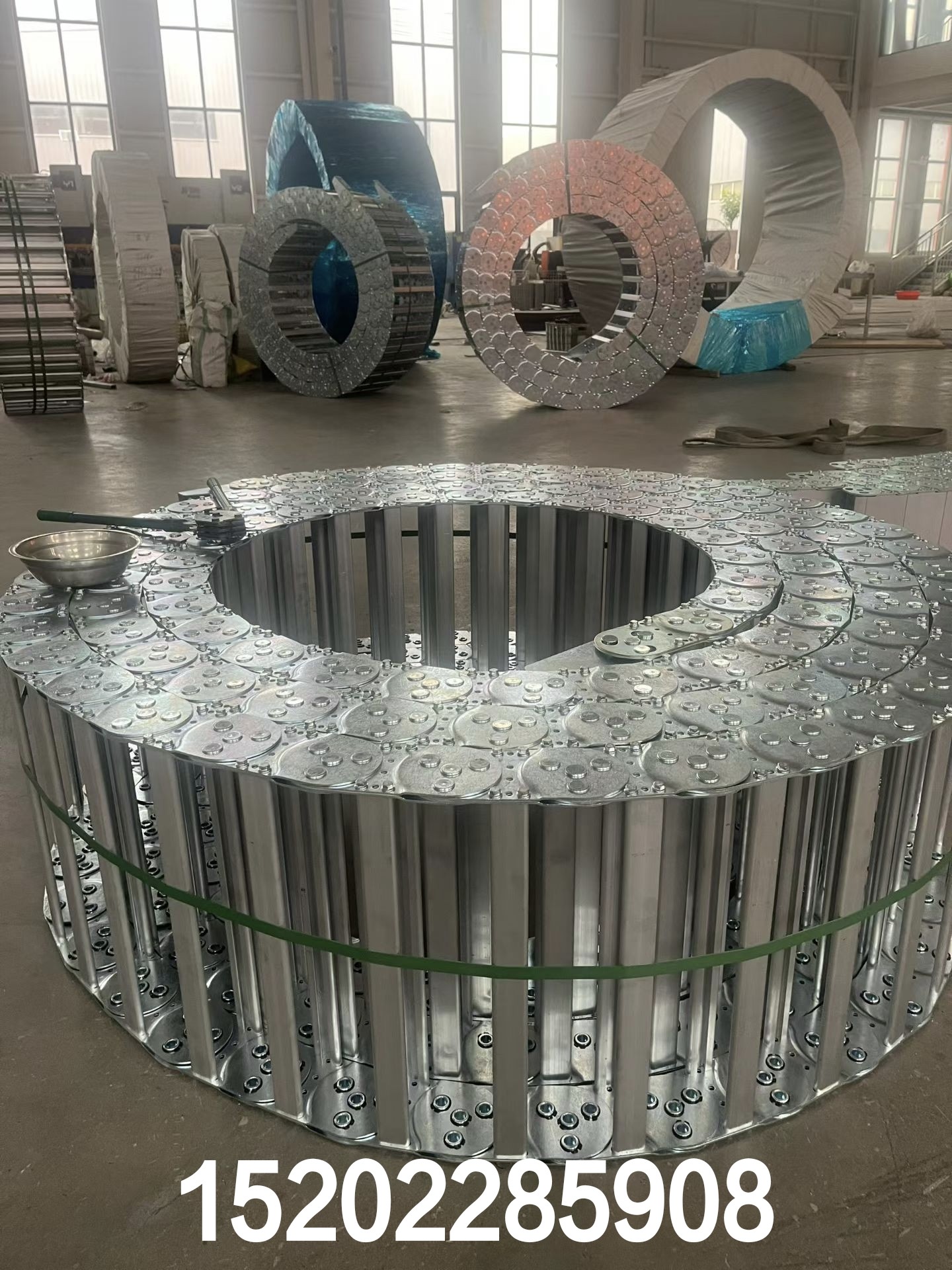 钢铝拖链机床电缆穿线线槽雕刻机工业传动链条全封闭高速静音拖链