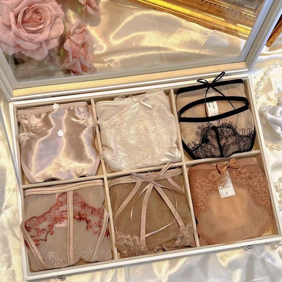 瑜悦新品女士真丝内裤 中腰蕾丝无痕内裆舒适三角裤女轻奢蕾丝性