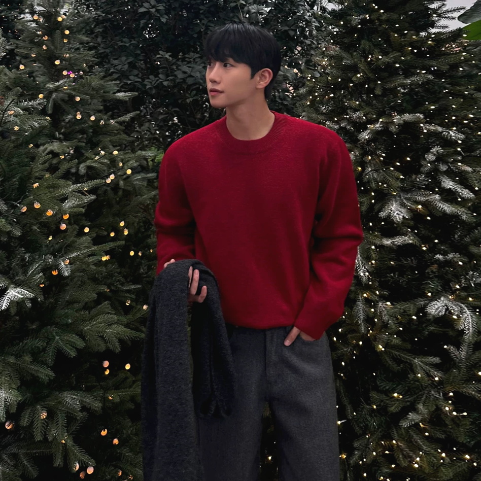 红色包芯纱针织衫小领口修身长袖