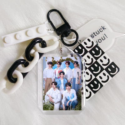 时代少年团钥匙扣周边小卡贴纸生日礼物书包挂件创意同款礼品