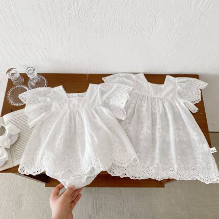 2024女宝夏季洋气飞袖连体哈衣裙婴儿棉质蕾丝花边爬服姐妹装裙子