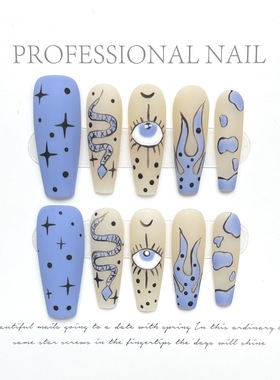 男孩涂鸦美甲手绘蛇个性辣妹蓝色磨砂怪眼手工丝滑封层欧美穿戴甲