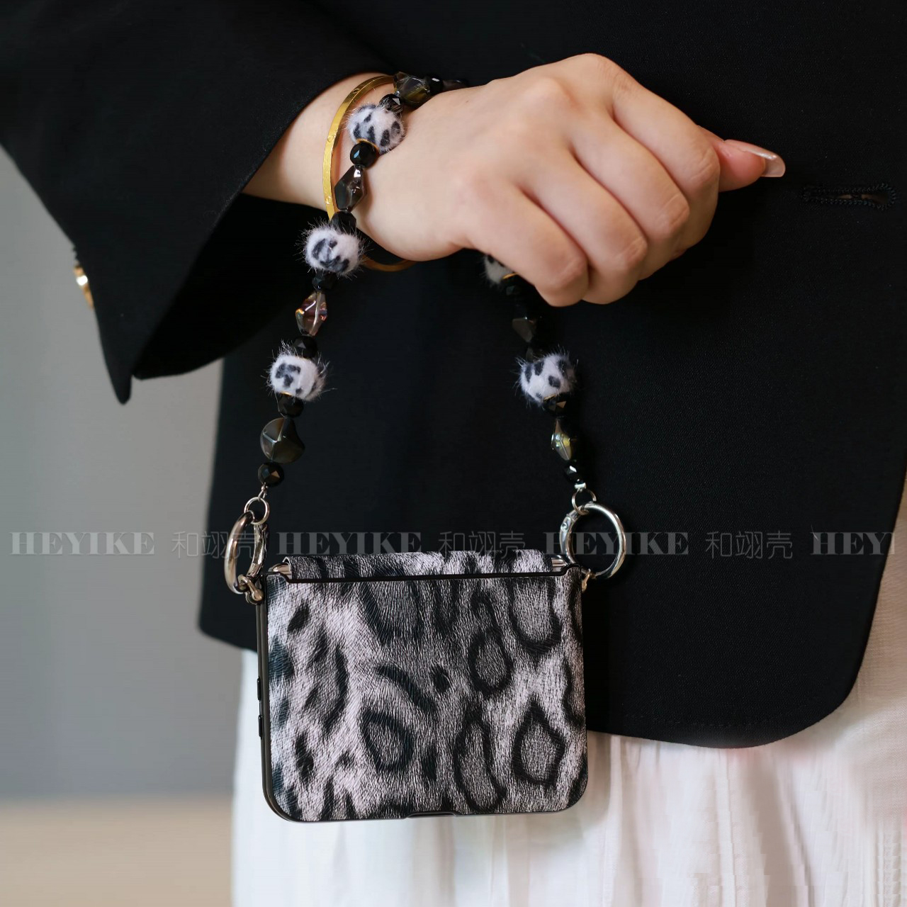 气质豹纹适用华为pura X手机壳pocket2折叠屏findN3filp荣耀razr60/50全包小米mixflip2三星zflip6/7皮质手提