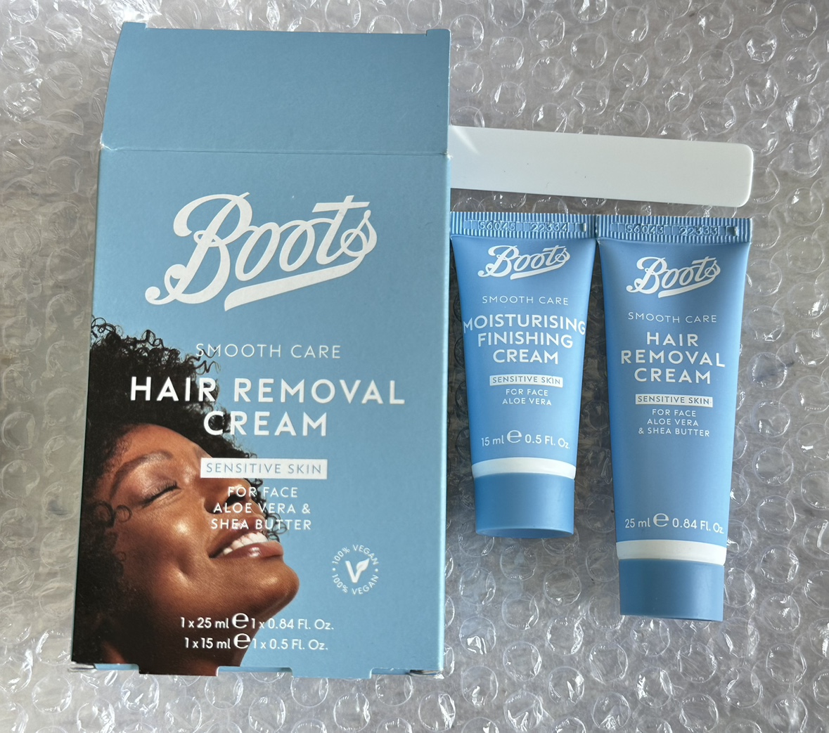 英国BOOTS小胡子温和面部脱毛膏