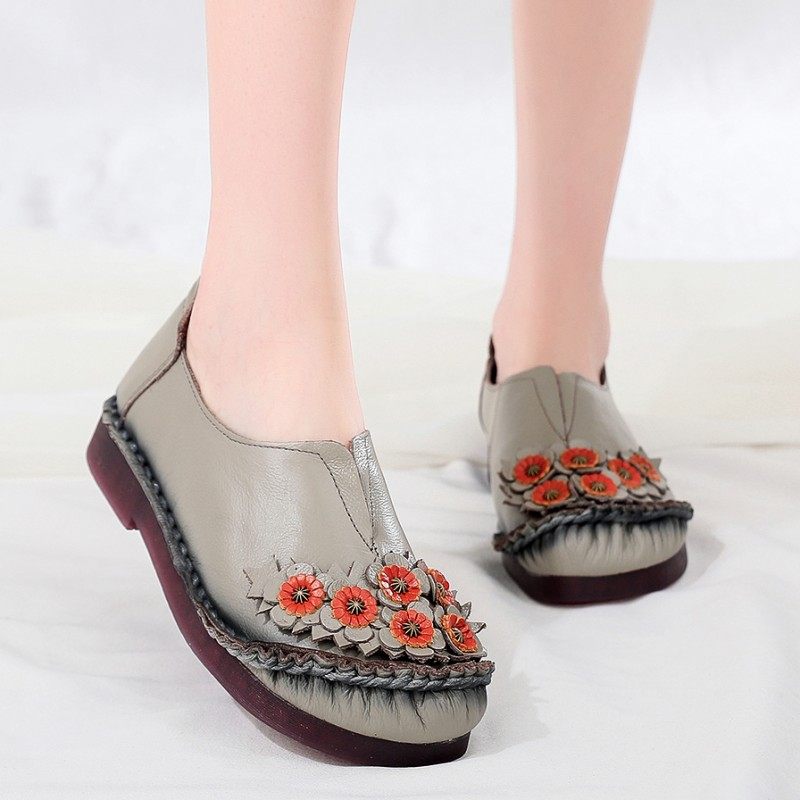 真皮软底妈妈鞋平底舒适中老年软皮鞋防滑单鞋春秋红色民族风女鞋,女鞋,深口单鞋,淘宝优惠券,粉丝福利购,淘宝优惠卷