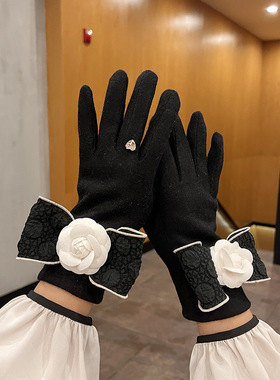 名媛小香风蝴蝶结山茶花气质羊绒分指加绒加厚保暖骑车触屏手套女