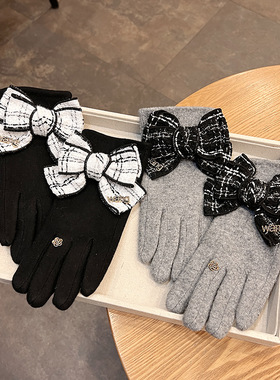 韩国秋冬羊绒小香风蝴蝶结手套骑行卡刺耳分指触屏双层加绒厚手套