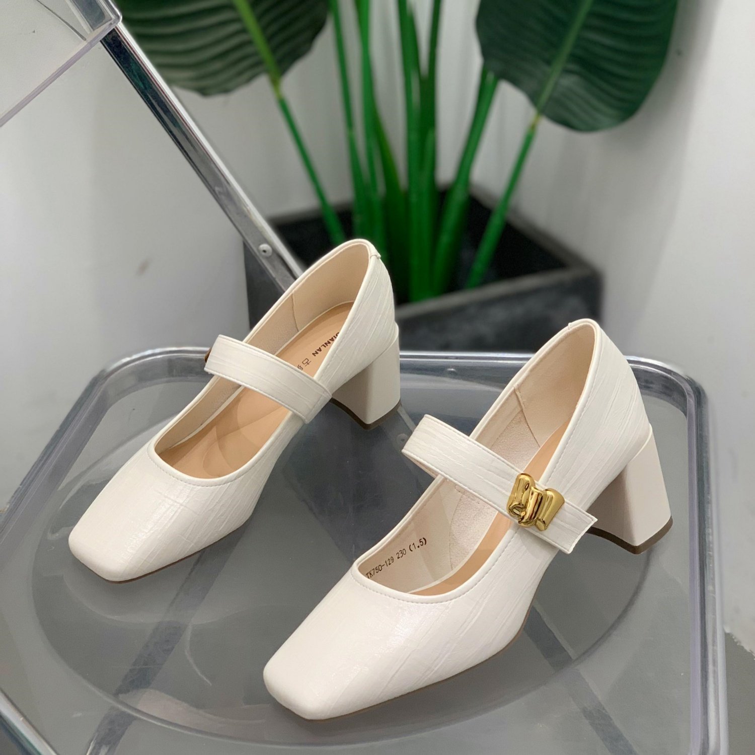 粗跟玛丽珍鞋女2026年春季百搭单鞋网红新款气质法式软底高跟鞋子,女鞋,玛丽珍鞋,淘宝优惠券,粉丝福利购,淘宝优惠卷