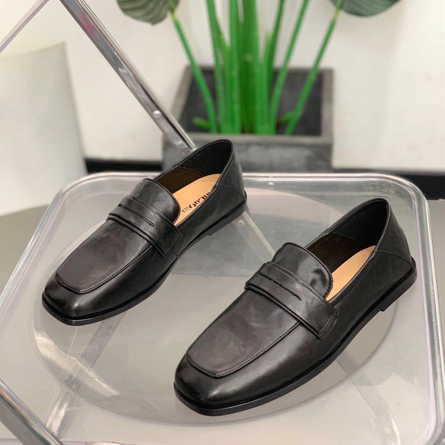 时尚休闲百搭方头乐福鞋女2026春季新款轻便一脚蹬舒适平底单鞋,女鞋,乐福鞋（豆豆鞋）,淘宝优惠券,粉丝福利购,淘宝优惠卷