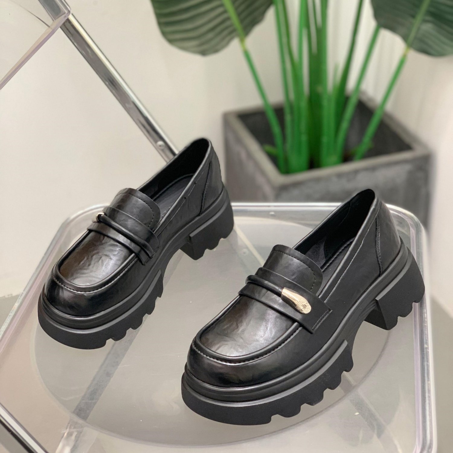 英伦风乐福鞋女2026年春季新款一脚蹬小皮鞋百搭厚底显瘦休闲单鞋,女鞋,乐福鞋（豆豆鞋）,淘宝优惠券,粉丝福利购,淘宝优惠卷