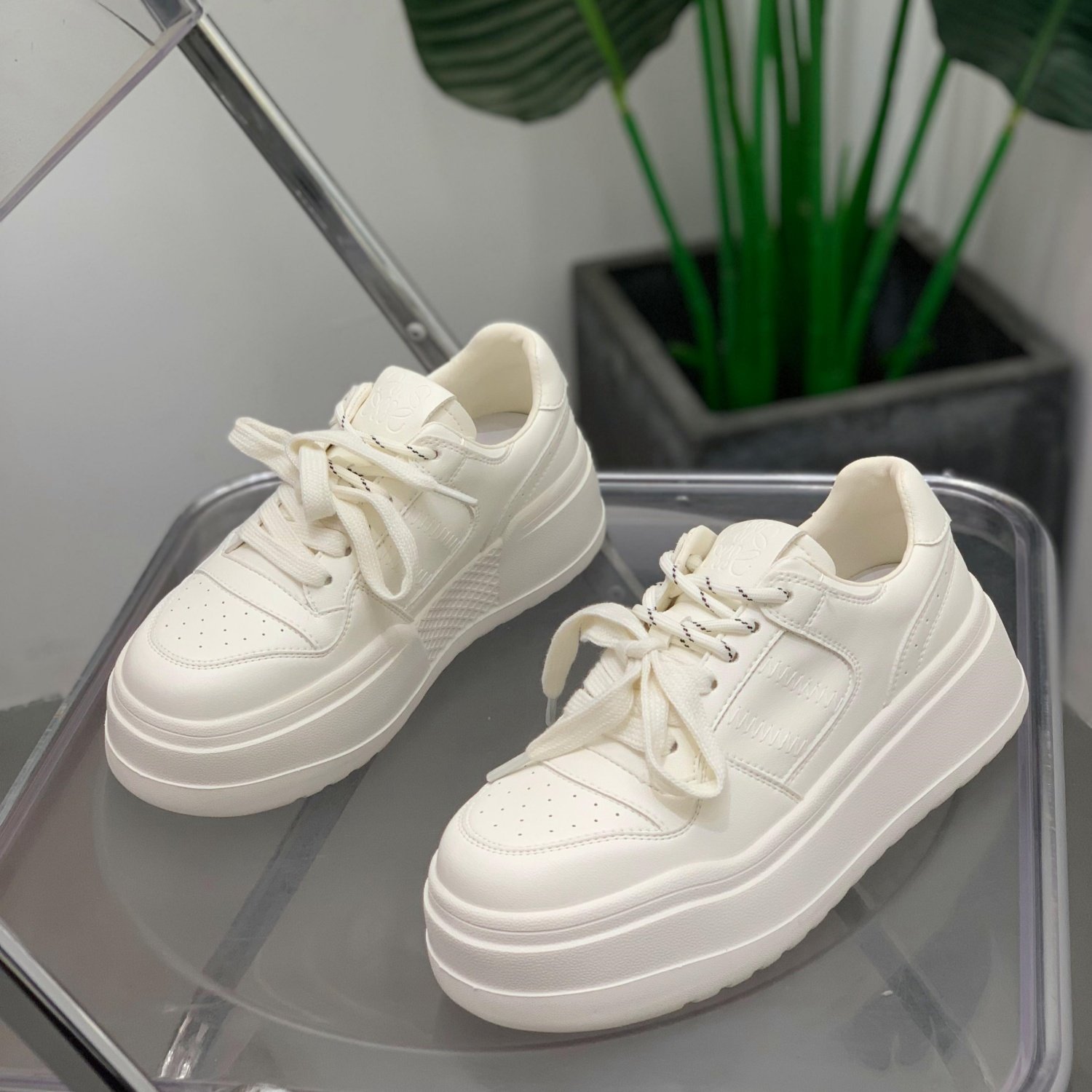 厚底真皮小白鞋女2026年春季新款增高百搭学生休闲鞋显瘦时尚板鞋,女鞋,休闲板鞋,淘宝优惠券,粉丝福利购,淘宝优惠卷