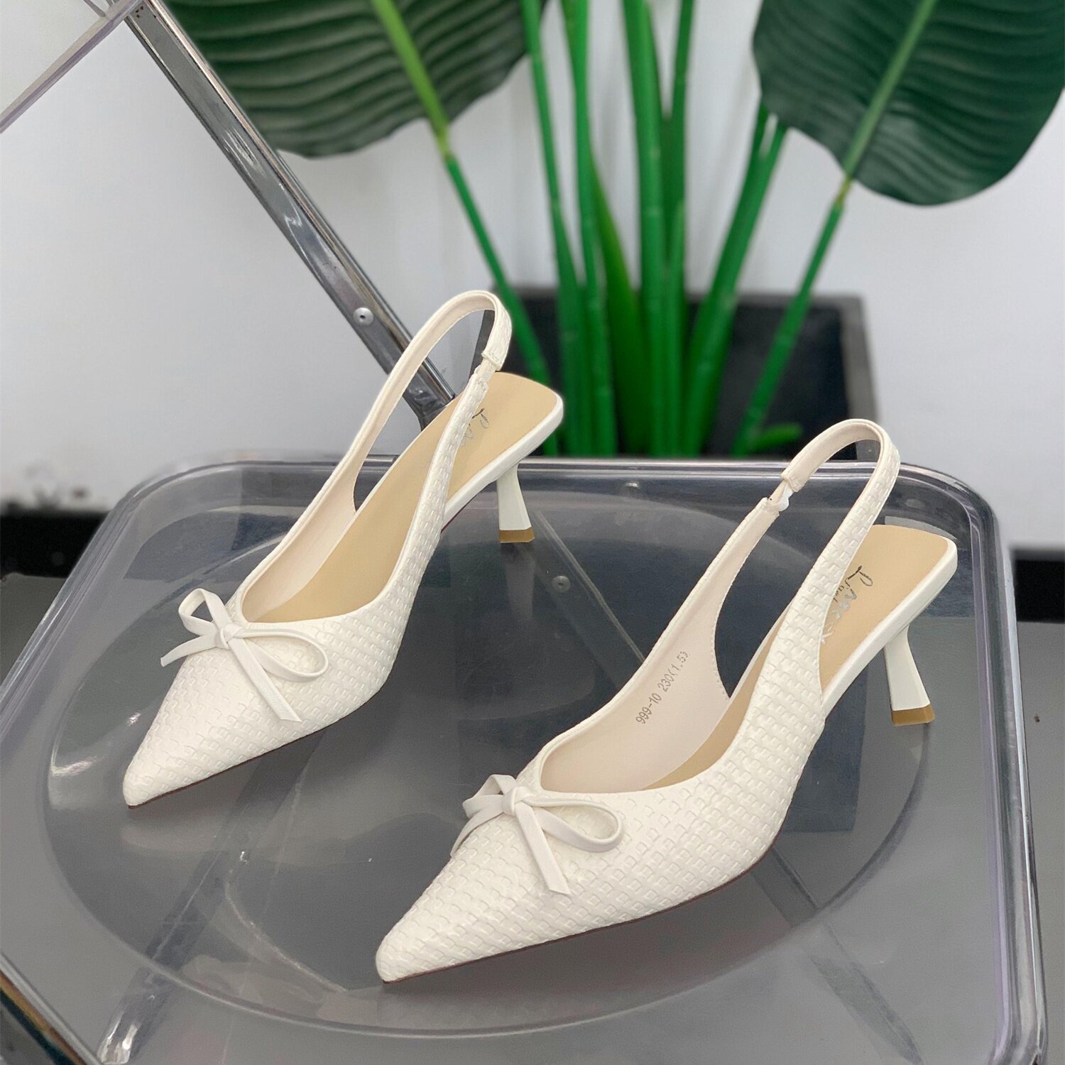 小个子配裙子百搭尖头蝴蝶结高跟鞋女2026夏季新款显瘦气质单鞋