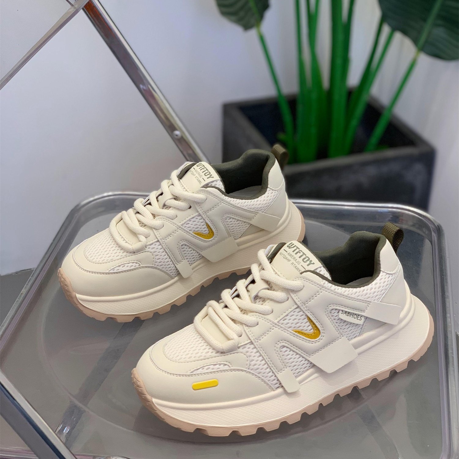 韩版轻便老爹鞋女百搭真皮小白鞋女2025秋季新款软底不累脚休闲鞋,女鞋,时尚休闲鞋,淘宝优惠券,粉丝福利购,淘宝优惠卷