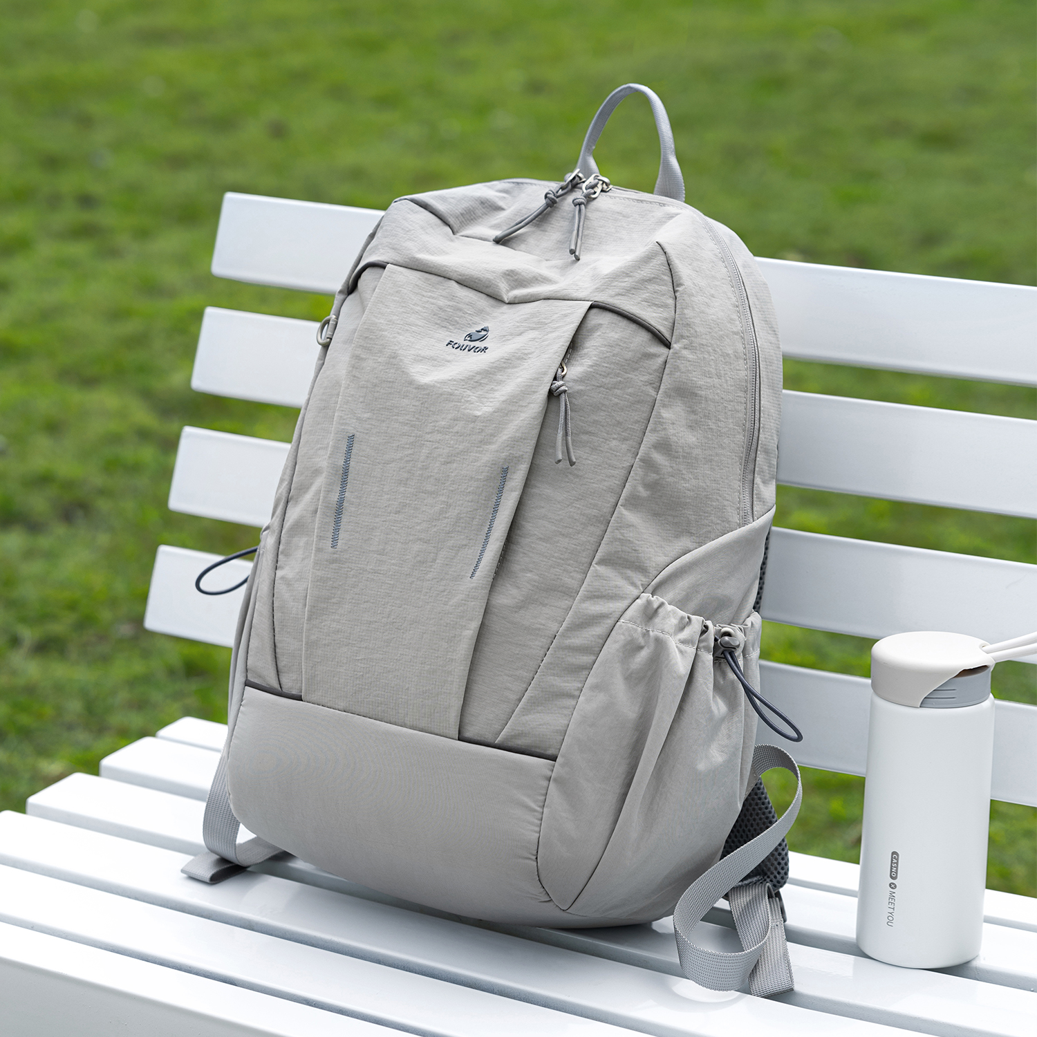 火狐轻便百搭大容量时尚休闲通勤