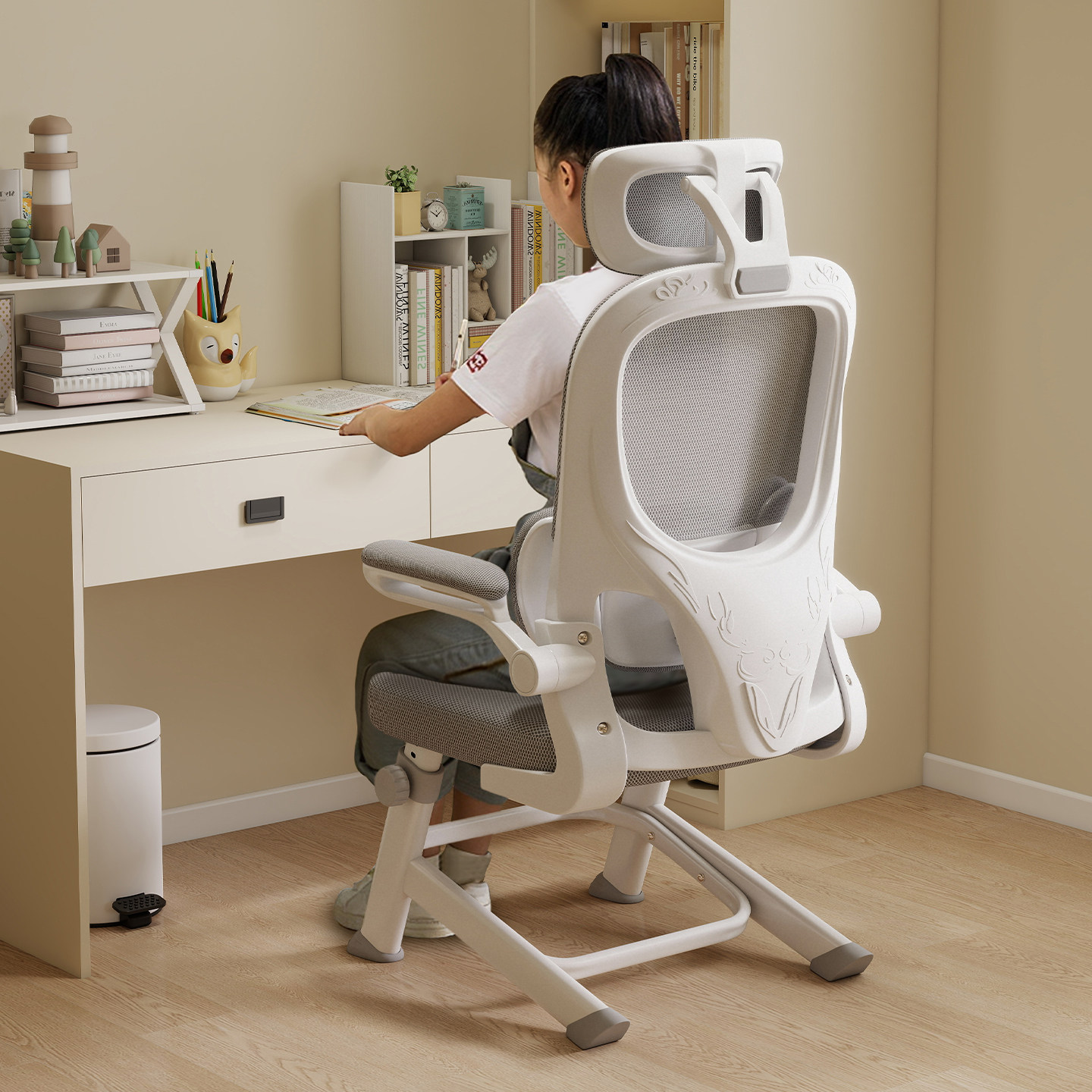 电脑椅家用舒适久坐不累办公椅学习书房书桌人体工学宿舍靠背椅子