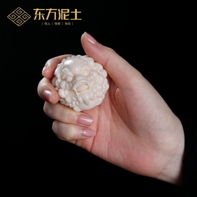 实心陶瓷貔貅解压文玩手把件