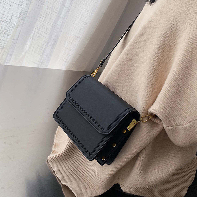 小ck女包旗舰店官网包包2020新款潮网红时尚斜挎包女百搭ins超火