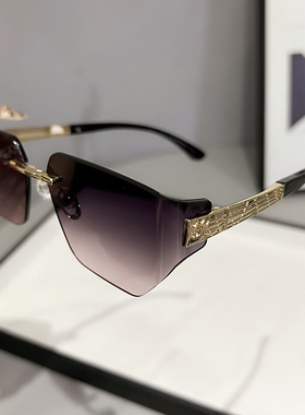 墨镜2025新款女太阳镜圆脸网红款时尚防紫外线开车大框眼镜男显瘦