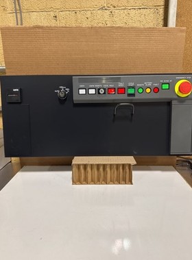 Panel De Control Del Operador Del Sistema Fanuc A05B-2401-C0