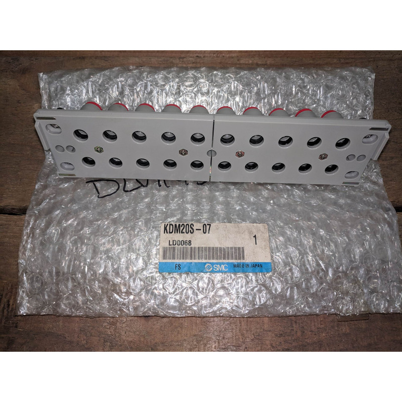 Conector Multilínea SMC KDM20S-07 - NUEVO