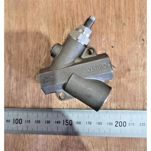 Versa Stainless Steel Flow Control Valve 1/4 NPT 0-400 Psi F