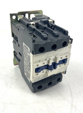 Contactor LC1D65BD Telemecanique 24VDC 30kW LC1D65-BD