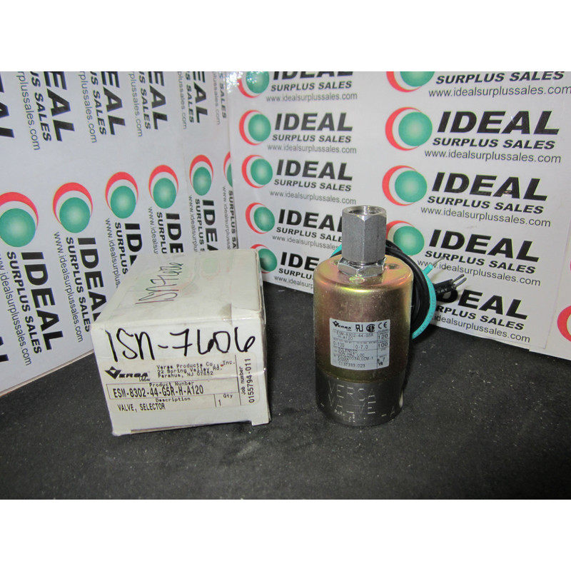 VERSA ESM830244G5RHA120 Pneumatic Directional Valve NEW IN B