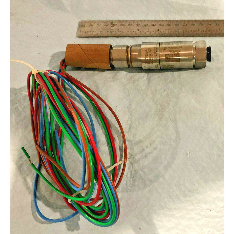 UE United Electrics Series 12 Pressure Switch 12SHSM8G M201