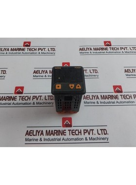 Selezione TC533 Controllore Di Temperatura 50/60Hz