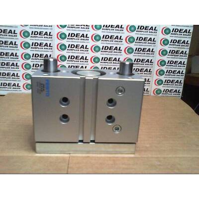 FESTO 170939 DFM-40-25-P-A-KF Actuador Guiado - Nuevo Sin Ca