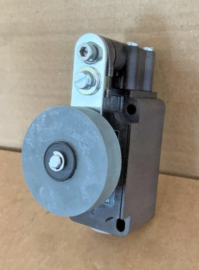 Schmersal Limit Switch Z4V7H 336-11Z-2303 IP67 AC-15 500v w