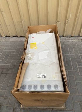 ABB ACS 800, ACS800-04-0210-3+E210 160kW, 289A AMP VFD DRIVE