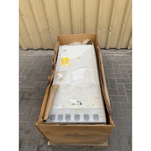 ABB ACS 800, ACS800-04-0210-3+E210 160kW, 289A AMP VFD DRIVE