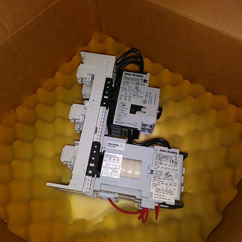 ALLEN BRADLEY 107S-ATDJ3-CB10C Combinación Inicio 24VDC 140