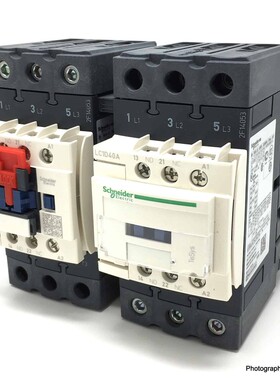 Reversing Contactor LC2D40AF7 Schneider 18.5kW 110VAC (2 x L