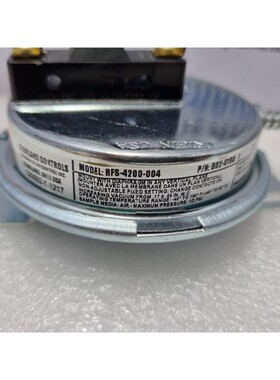 Cleveland Controls RFS-4200-004 Liebert Pressure Switch P/N