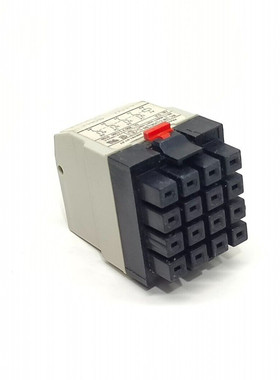 TELEMECANIQUE RHN411F 继电器(免费送货)