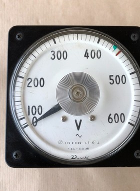 戴ICHI KEIKI AC VOLTMETER 范围 0 至 600 JISC1102 SL-110AH