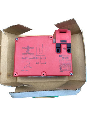 TELEMECANIQUE XCSTE7341 082527 INTERRUPTEUR DE POSITION