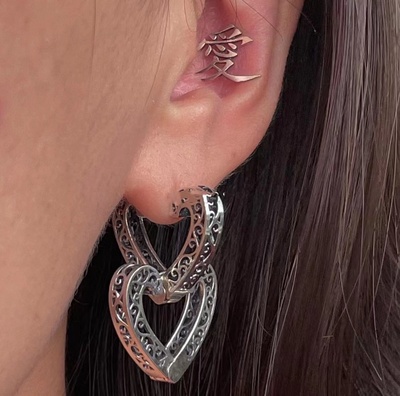 守渊Momentel同款 韩国小众设计银针圆形耳环复古镂空爱心925银