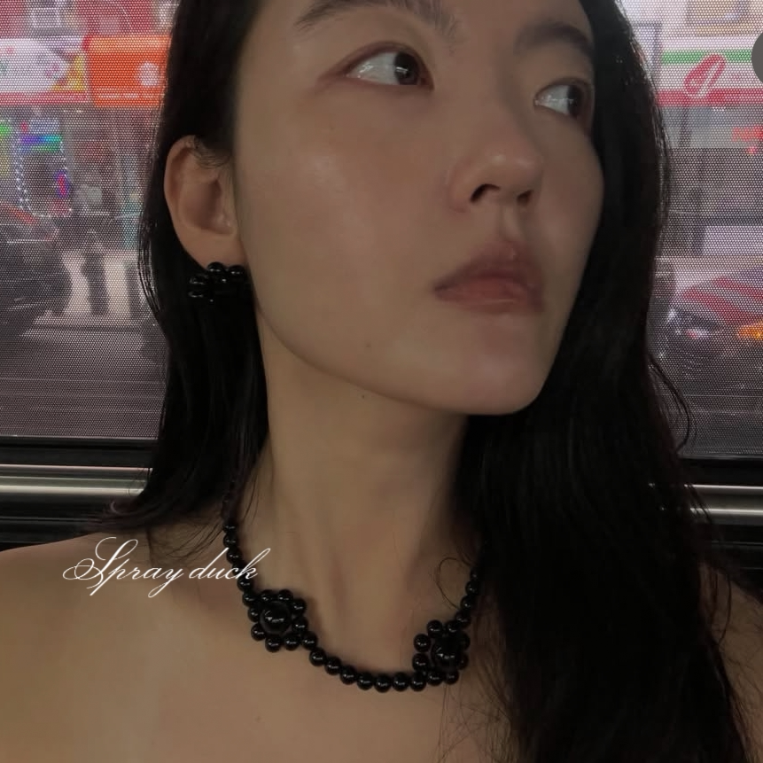设计师款手工黑玛瑙珍珠贝珠夸张花朵项链冷淡风气质锁骨链