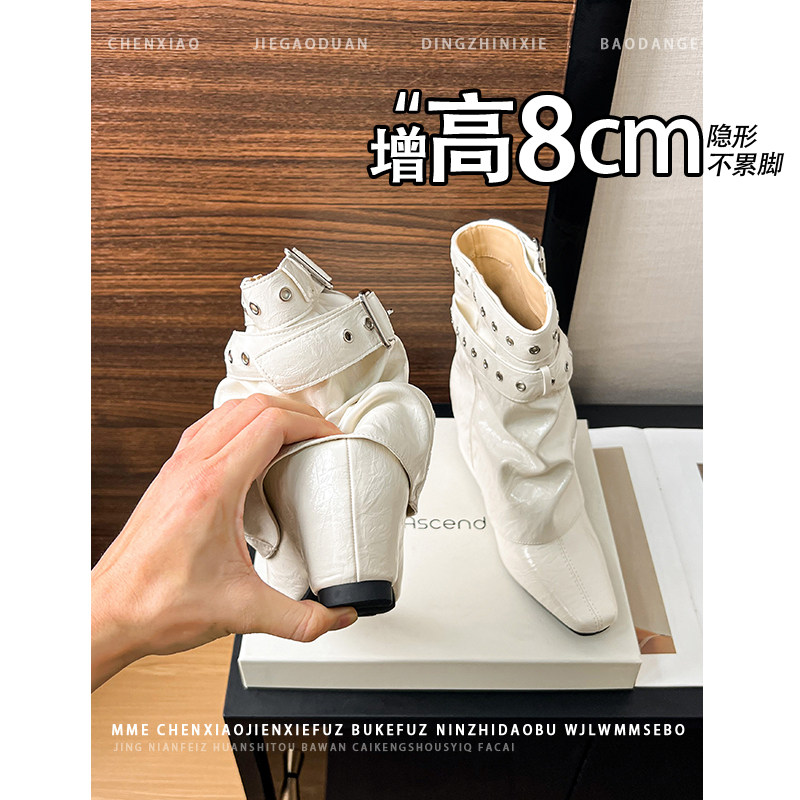 不累脚!内增高8CM方头皮带扣靴子2026冬季新款裤管靴子短筒靴女