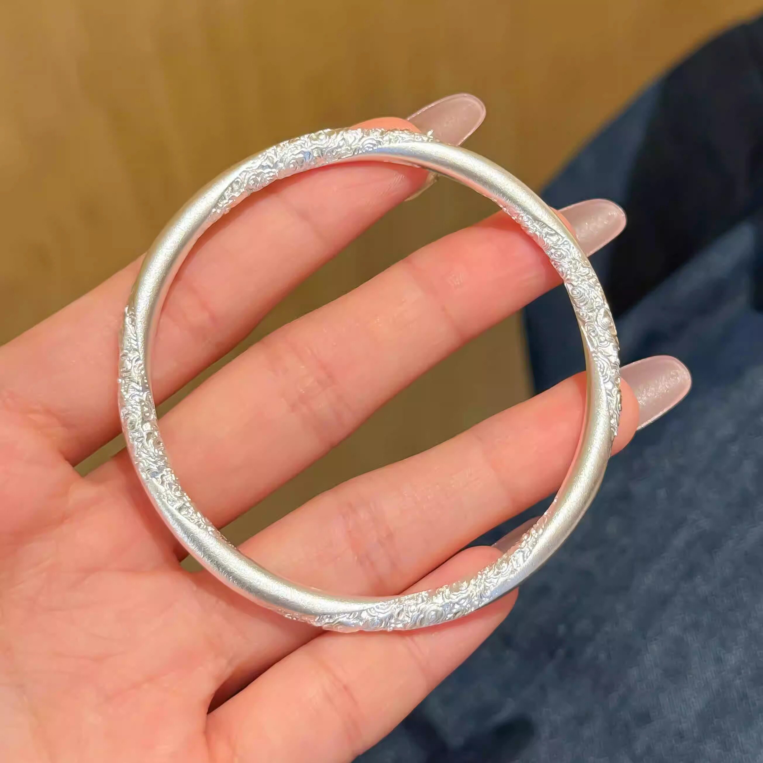 足银9999国风新中式古法银祥云卷草纯银手镯百搭实心闭口送礼物