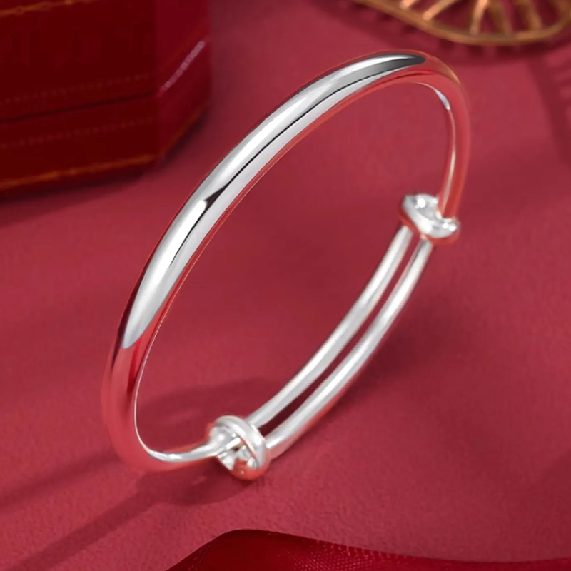 足银9999纯银妈妈光面镯子送老婆