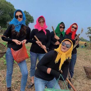 老年人妇女妈妈保暖围巾东北大花头巾方包头巾农村村姑老太太女式