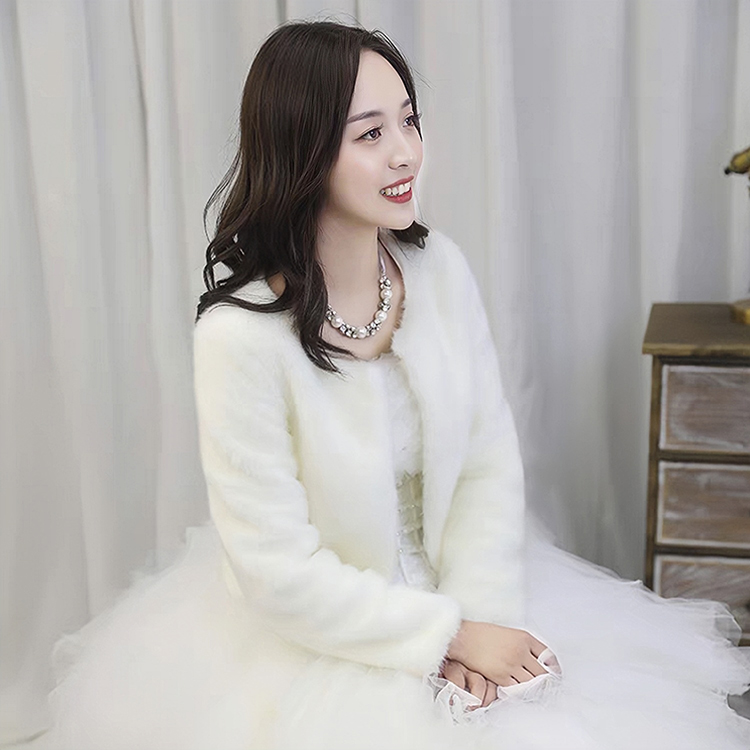新娘婚纱礼服毛披肩长袖韩版加厚保暖仿皮草伴娘外套秋冬季白红色
