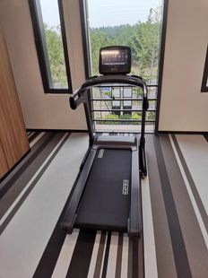 乔山MATRIX跑步机家用款静音可折叠高端健身房健身器材TF30XR XIR