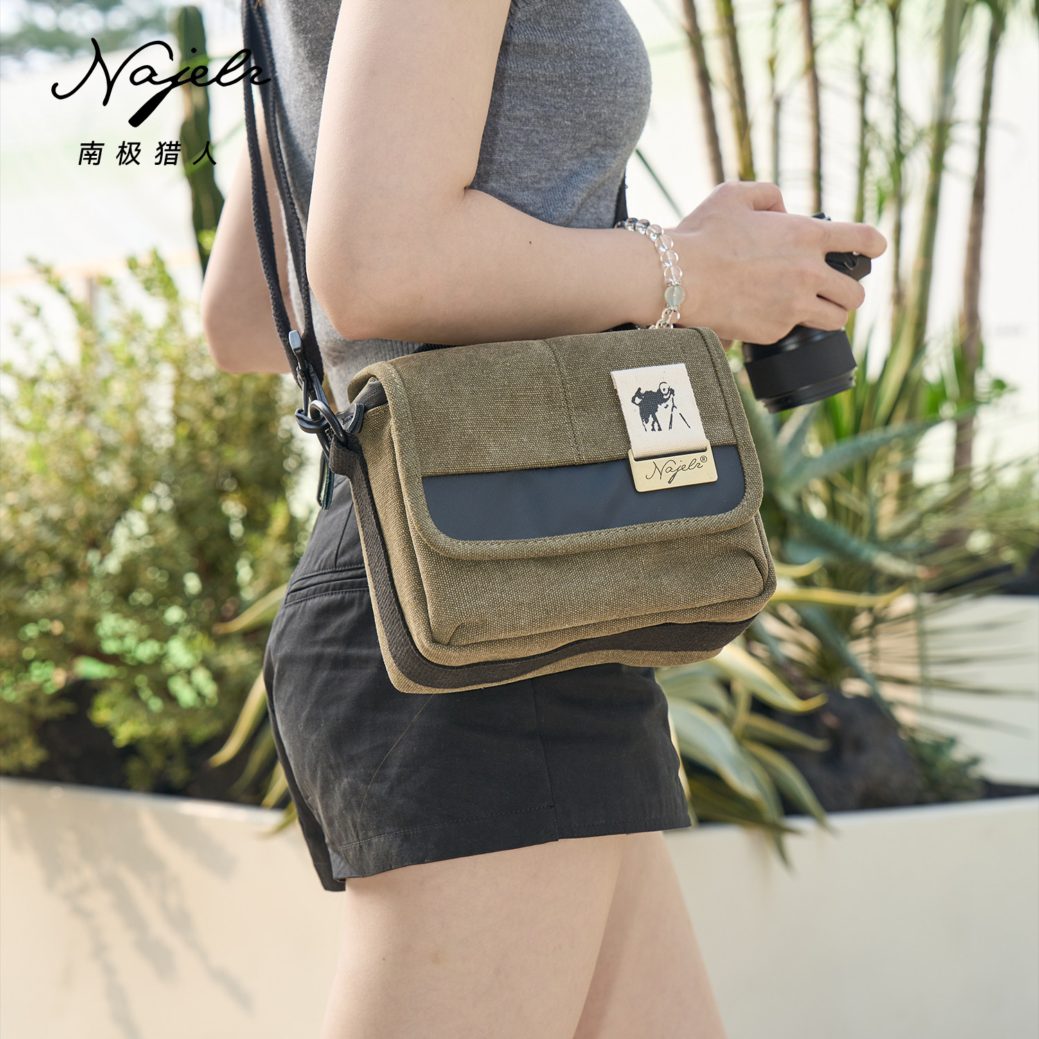 南极猎人F001 微单相机包  单肩斜挎 防水帆布摄影包 适用于